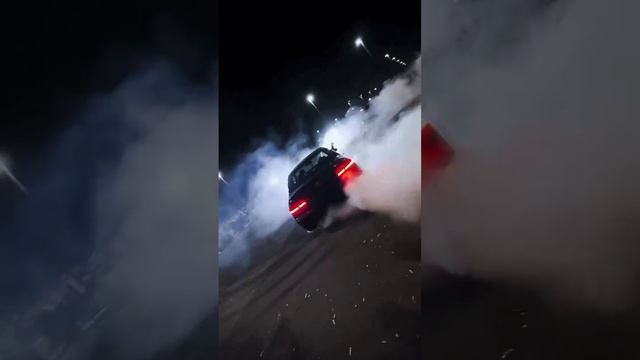 ЧТО-ТО НА БОГАТОМ