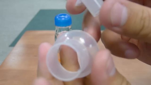 HOW TO: Open A Bottle Of Ramune.