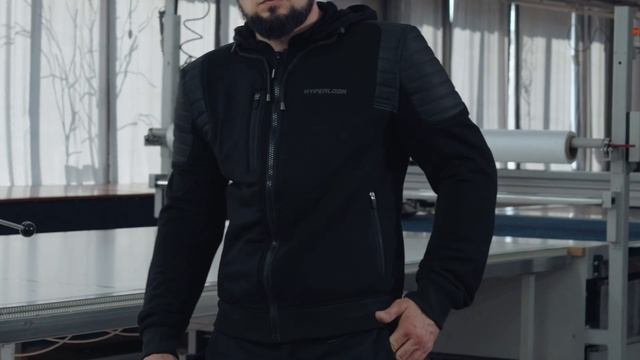 Мототолстовка Hyperlook The Hero. Видеобзор