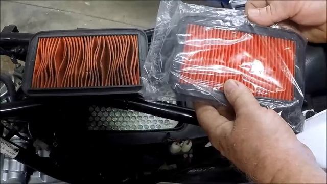 Honda CB125E Air Filter Replacement