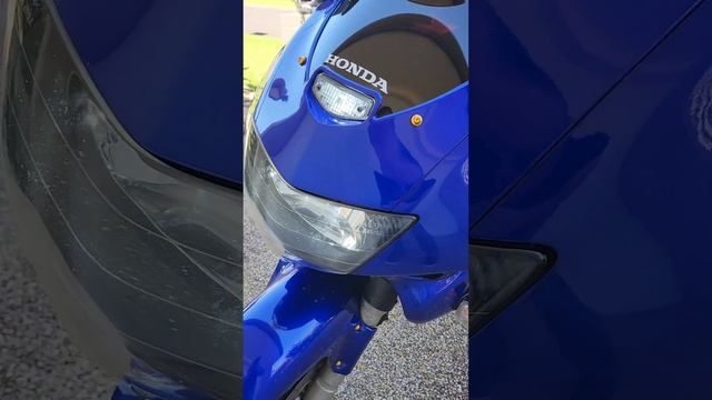 Honda VTR 1000  Yoshimura Exhaust Rumble