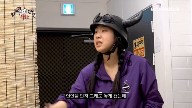 Впервые гости громче Ёнджи Докём и Джошуа из Seventeen