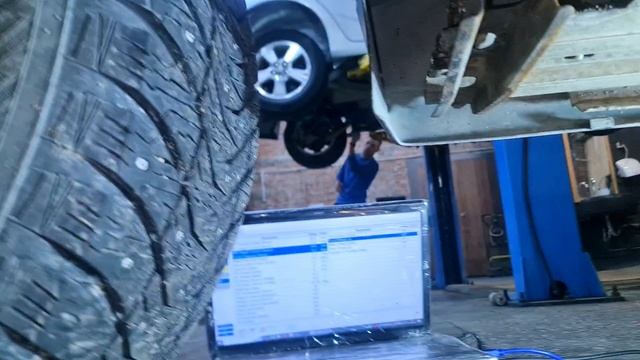 Настройка гидроподвески Lexus Lx470 (поэтому гнилые авто не берем)