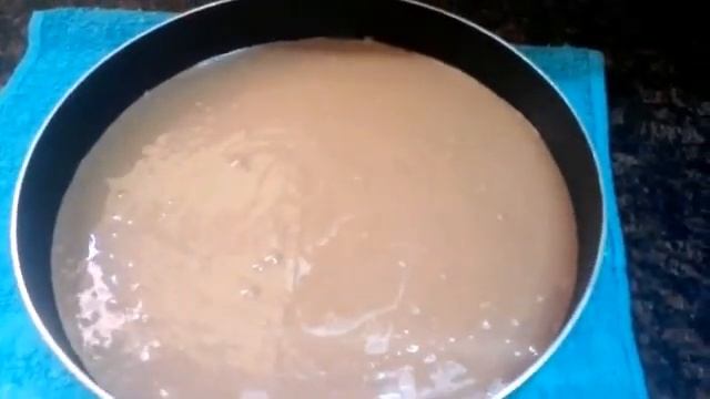 ያለ እንቁላል የተሠራ ኬክ