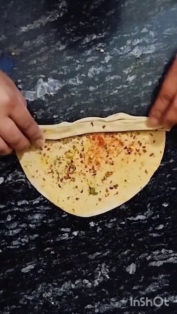 LACCHA PARATHA Bnane Ki Easy Recipe#shorts#laccha#paratha#viralvideo#viral#like#food#subscribe🙏🥰