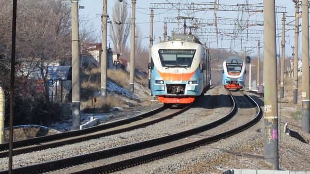 РА 3-041-Симферополь-Феодосия и ЭП2Д-0114 Севастополь-Симферополь