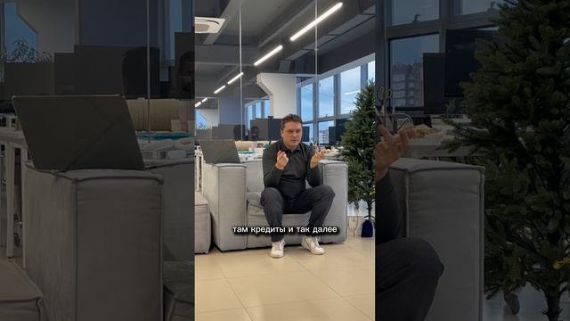 Сначала платим себе, потому зарплату сотрудникам, не наоборот. Делаете так?