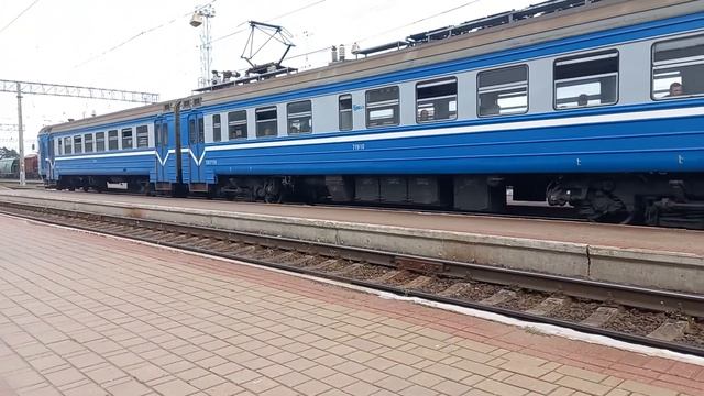 электропоезд эр9т