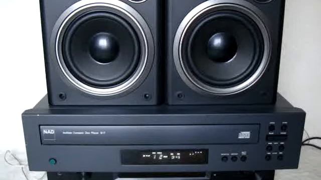 NAD 517 MULTIPLE PLAY COMPACT DISC PLAYER