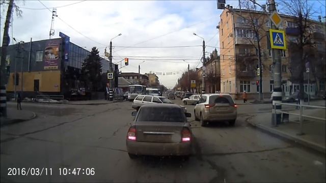 Разворот на Перекрестке!