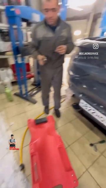 Замена радиатора на Dodge Ram в сервисе Геликон. Москва