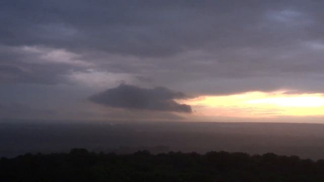 первая гроза над уфой 14 мая 2023.