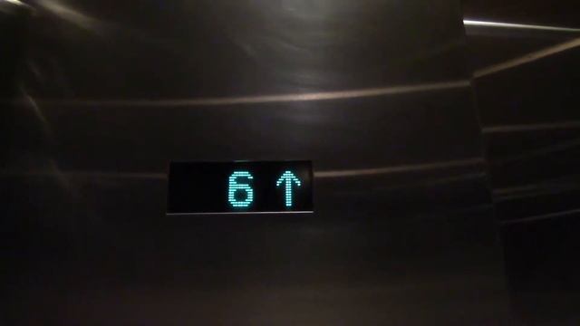 1992 Montgomery Hydraulic Elevator 3 Of 3 @ DEN Airport, Jeppesen Terminal
