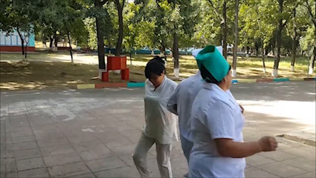 D180526f9676ba4ddf78939c8851b7bd