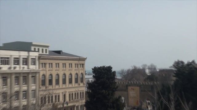БАКУ. Вид с высоты. Мыльные пузыри. Прячем эмблемку.