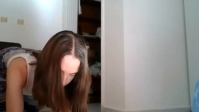 Тело и все что внутри 3. Исследуем опору на разные поверхности. Фокус на костях и конечностях.