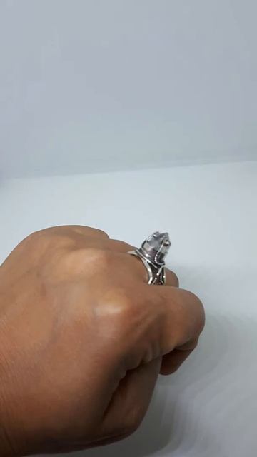 Кольцо с горным хрусталем