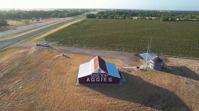 The Aggie Barn Highway 6