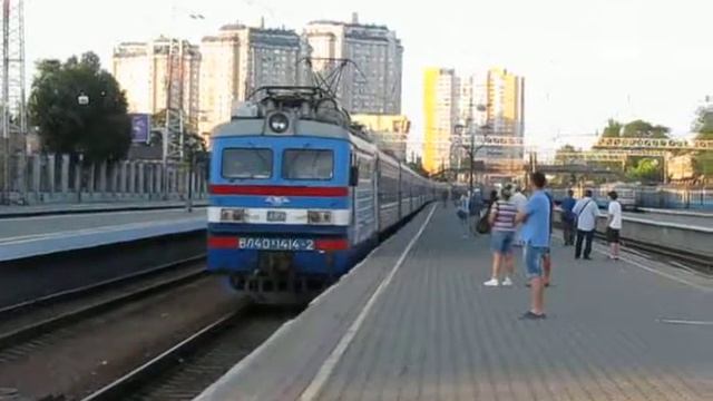 ЭР9Е-642, ВЛ40У-1414-2, станция Одесса-Главная