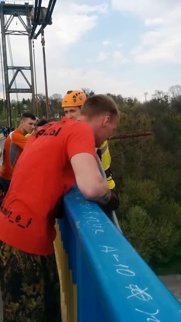 Прыжок с моста на динамической веревке г. Житомир