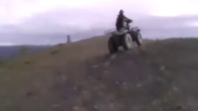 Выгрузка квадрика на высоте 1200 м. До границы с Аляской 35 км