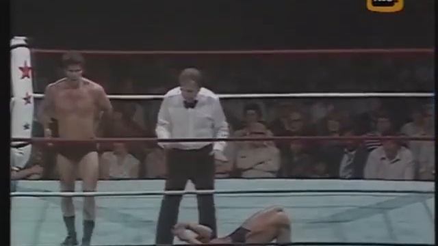 Jon Cortez Vs.  Steve Grey  (World Of Sport 7/27/1981)