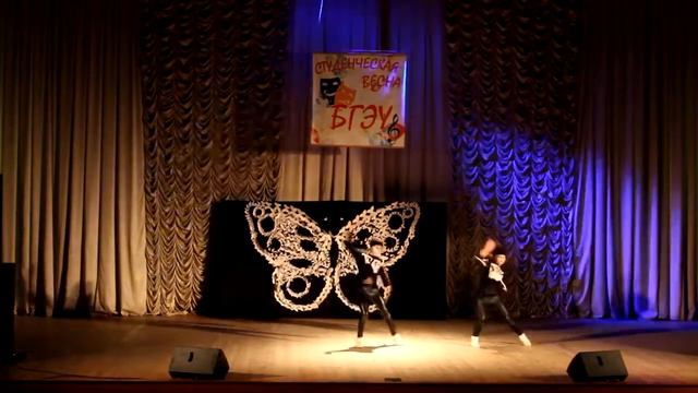 E966f35e384e46f6ed15c0743247ef81