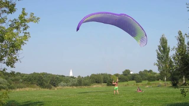 Парк Коломенское - запуск параплана