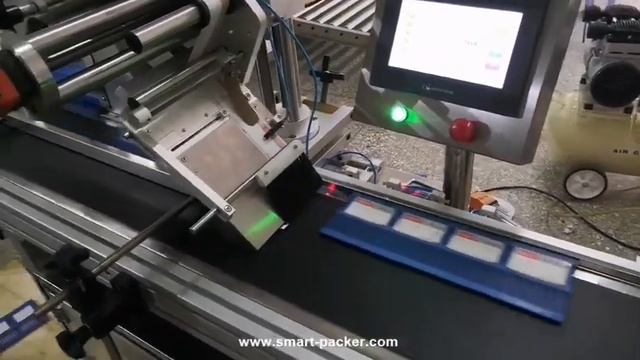 Папка Часть Плоская поверхность Верхняя автоматическая маркировка машина 4 линии аппликатора на эти