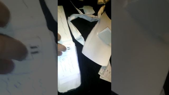 Обзор айфона из бумаги