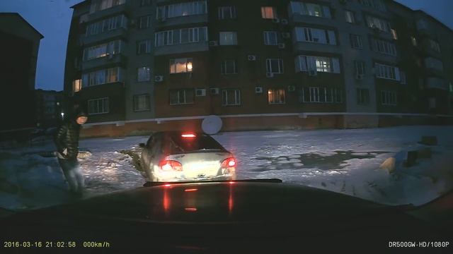 спасение утопающего