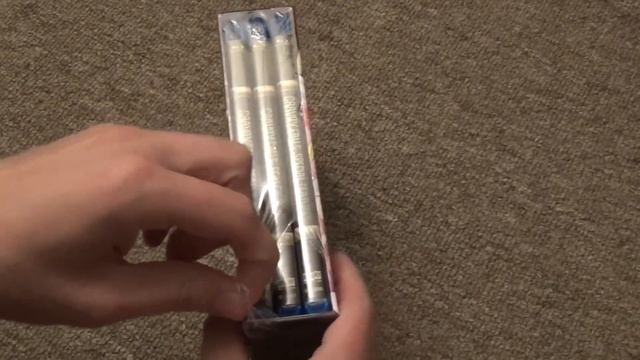 Disney Gravity Falls The Complete Series Collector's Edition Blu-Ray Unboxing