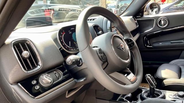 Mini Cooper CountryMan JCW 2023 AWD White V4