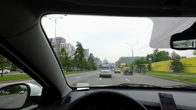 Китайские машины в стилях моды