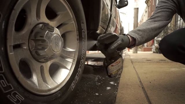 Black Magic Chrome Wheel Cleaner - Pep Boys