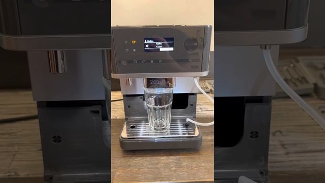 Kaffee 2 - Nach Revision Keramikventil Miele CM63