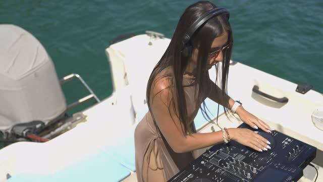 Lisa Marty| Boat Mix. Indie Dance; Afro & Tech House