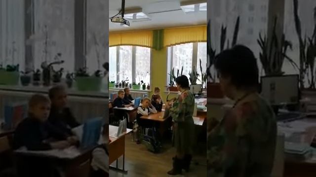 Внеурочные занятия по немецкому языку в 1з и 2а классах по теме 