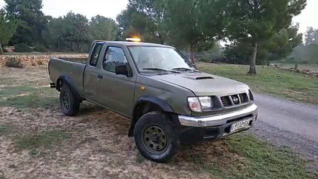 Nissan Navara Puente De Luces