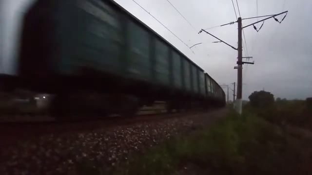 Серым утром. 3ЭС5К-643 