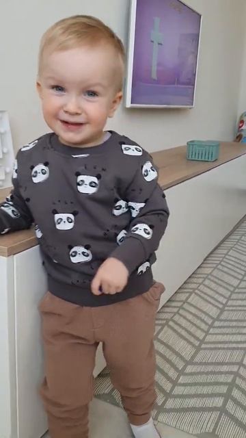 Ребёнок в 2 года  знает таблицу умножения