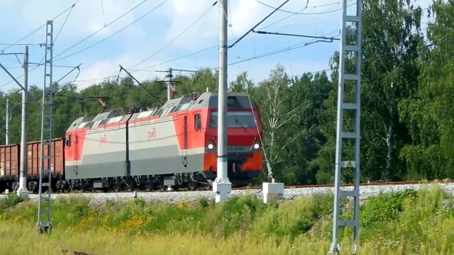 Электровоз 2ЭС10-029 Гранит