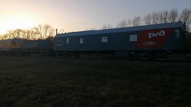 Отправление 2тэ116 с хоз. поездом с Тамбовских путей и ЭП1М. С пассажирским поездом Олимп п.  Н Нов