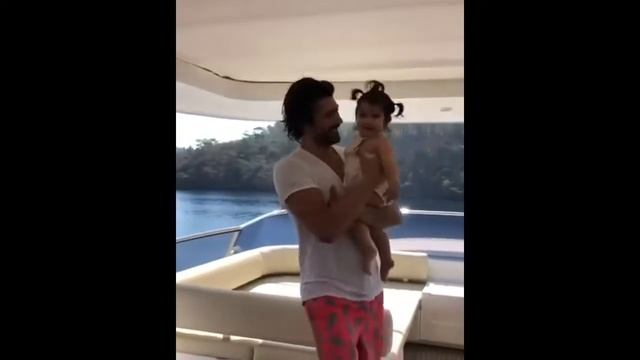 Fc566e3d3e295e3ec0548d93fc431527