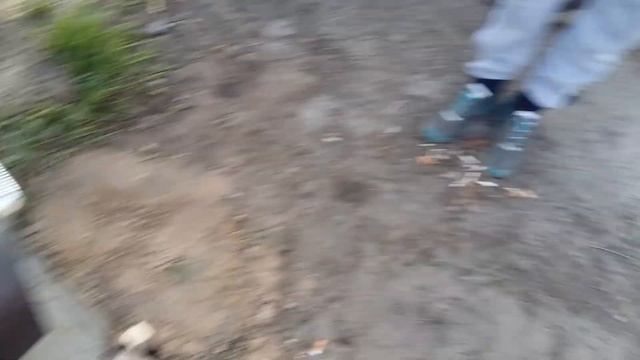 Установка урн в селі Віта Поштова