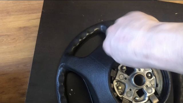 Руль от Mercedes w202, подготовка к установке на ssang Yong korando kj