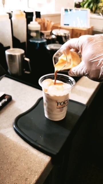 Ice Spanish Latte #art #shorts #ice #spanish #barista #latteart