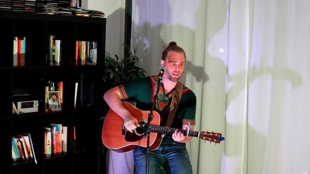 Ryan Tennis - Ain't Nobody's Business But My Own