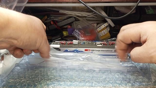 Piko. Новинка 2024. Электровоз Vectron BR 193 Lago Di Lugano SBB, эпоха VI НО 1:87.