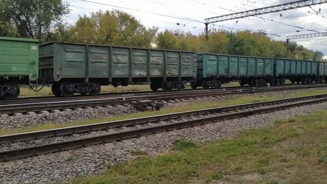 ВЛ8 с грузовым составом